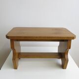 Petit tabouret repose-pieds en bois