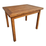 Dining table extendable