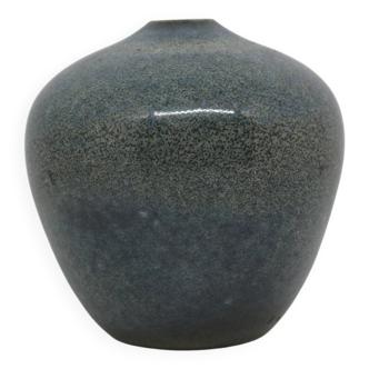 Vase soliflore en céramique signé