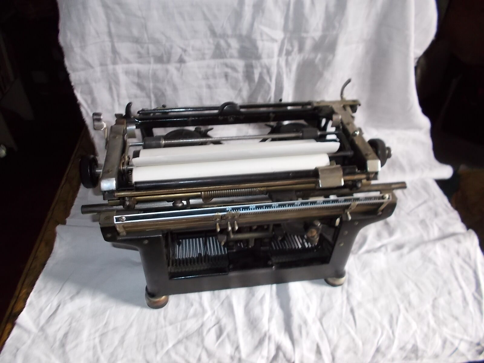 UNDERWOOD TYPEWRITER