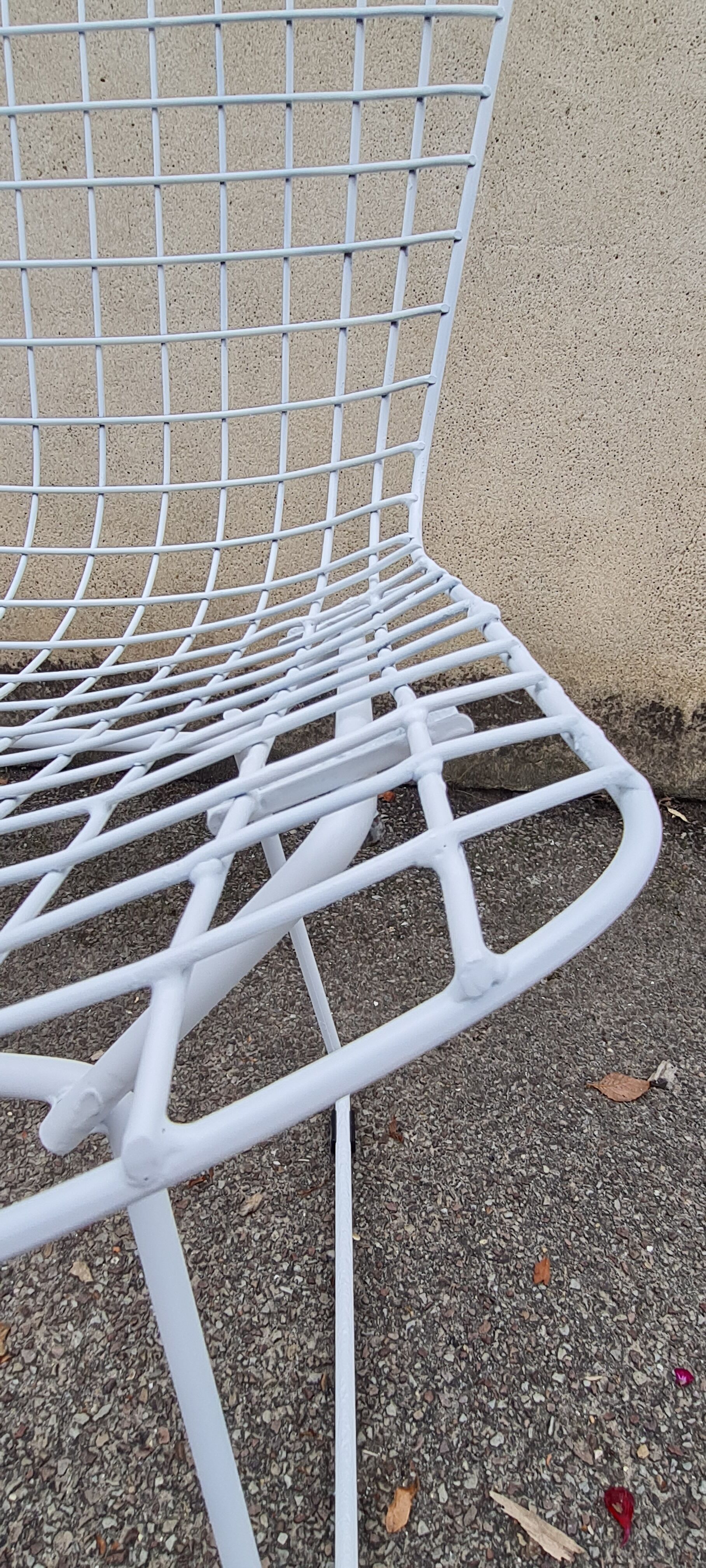 Chair wire by Harry Bertoia