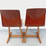 Paire de chaises design vintage ASS Schulmöbel Pagholz Thur-Op-Seat en bois courbé et hêtre