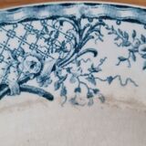 Set of 7 mismatched plates in iron earth