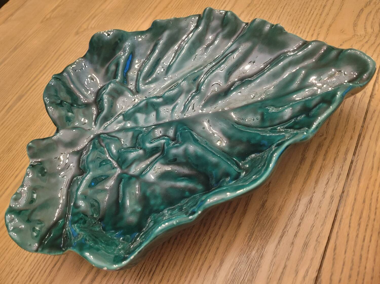 Large green enameled leaf dish