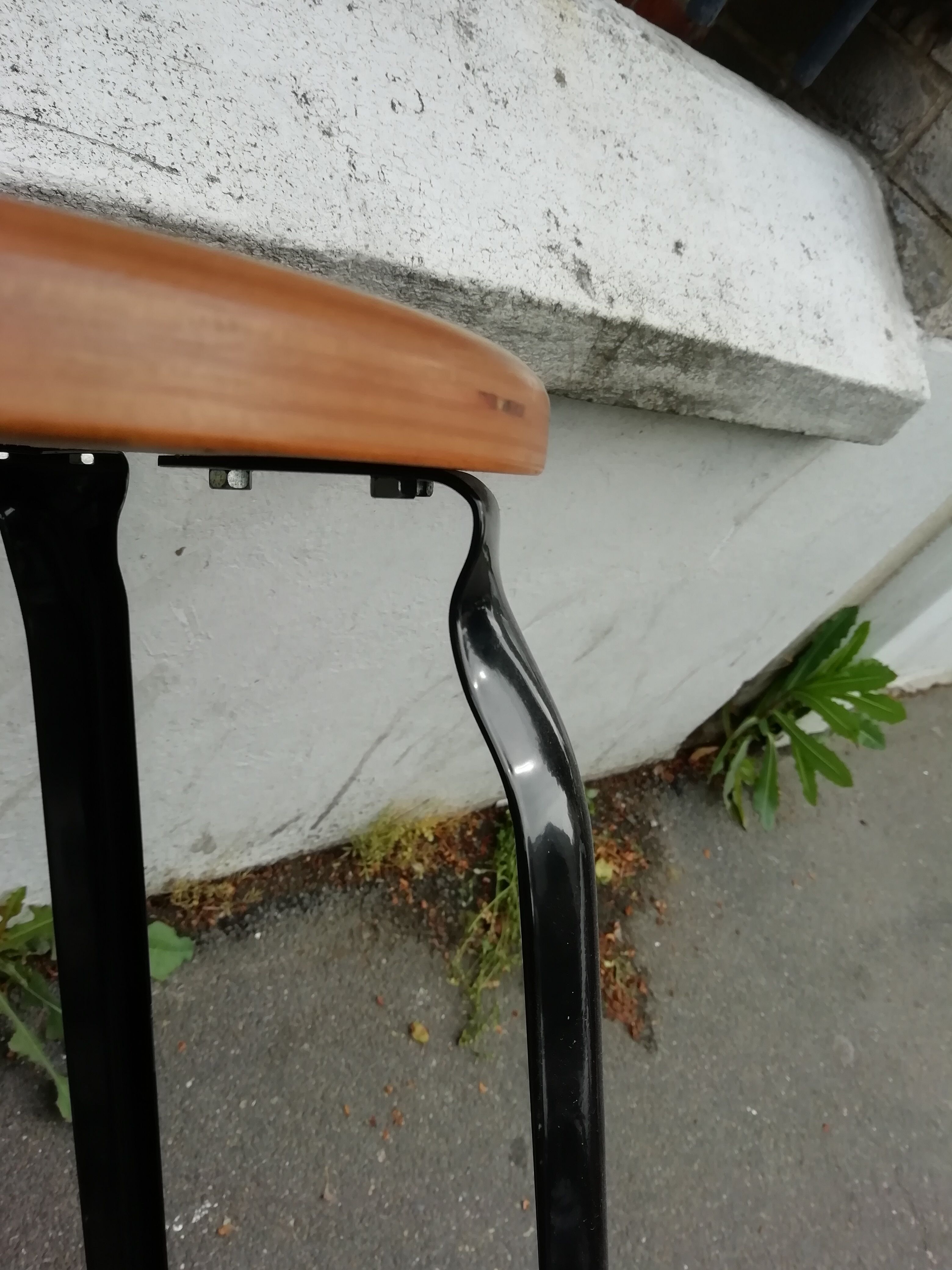 5 Nicolle bar stools