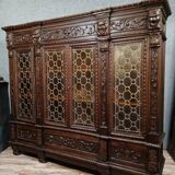 Renaissance-style walnut library, circa 1850