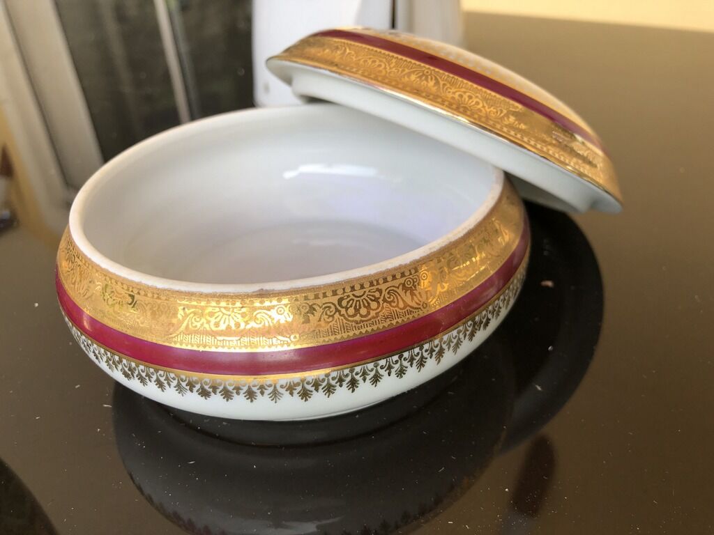 Dredged box - porcelain candy