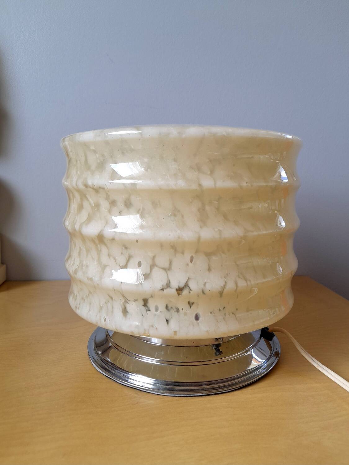 Art Deco lamp in Clichy glass