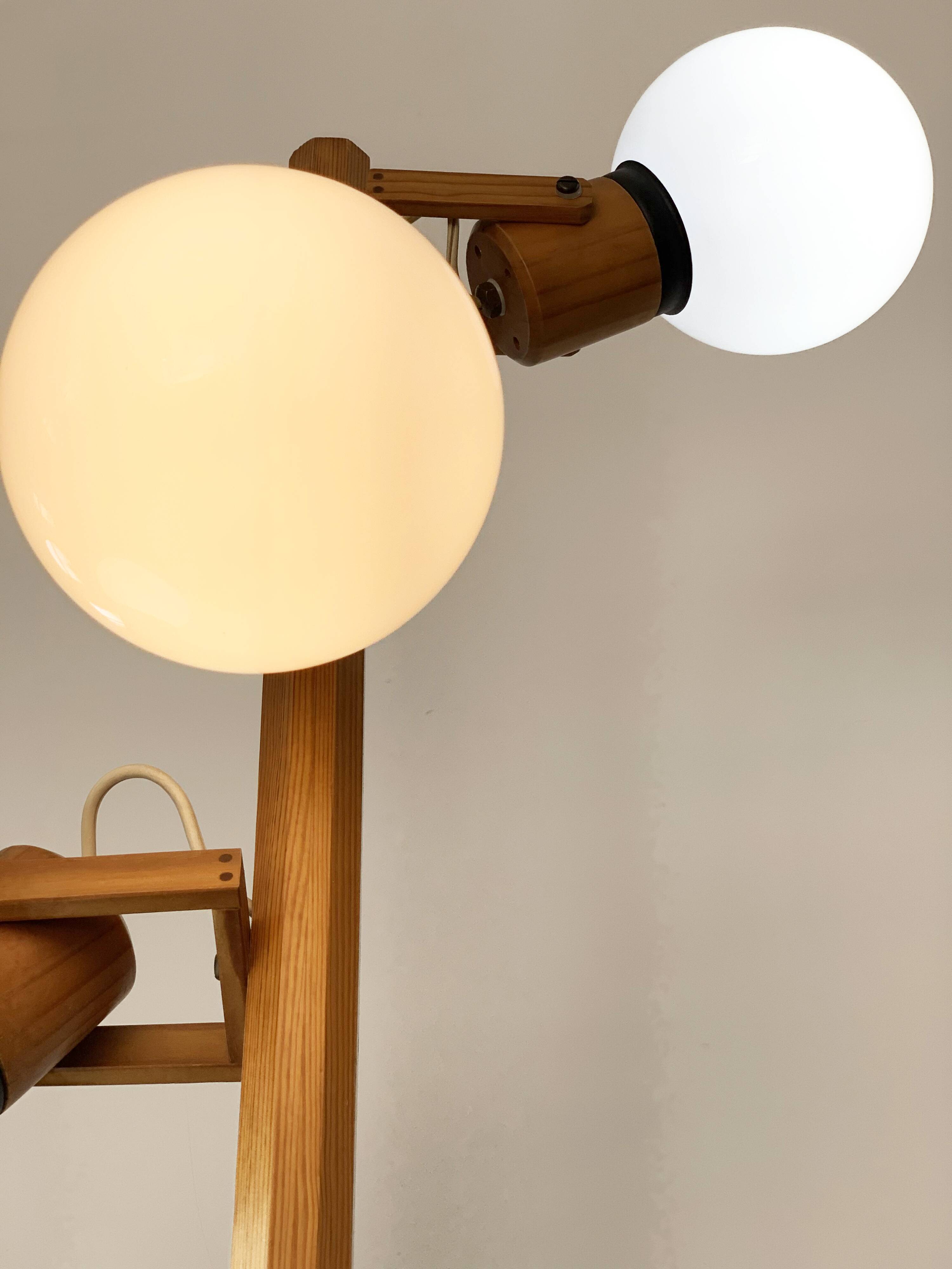 Wooden floor lamp from the 70s