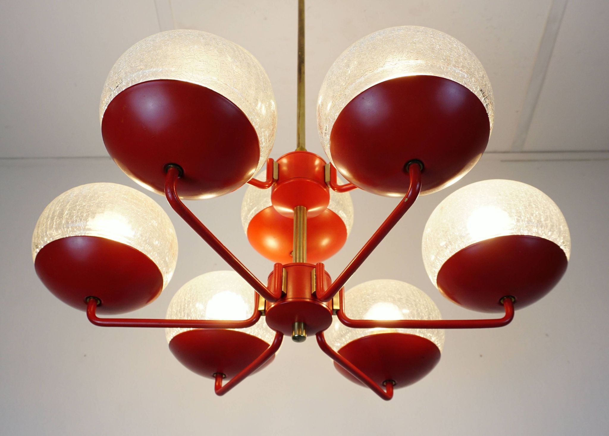 1960s chandelier, red metal and brass, 9 crackle glass shades