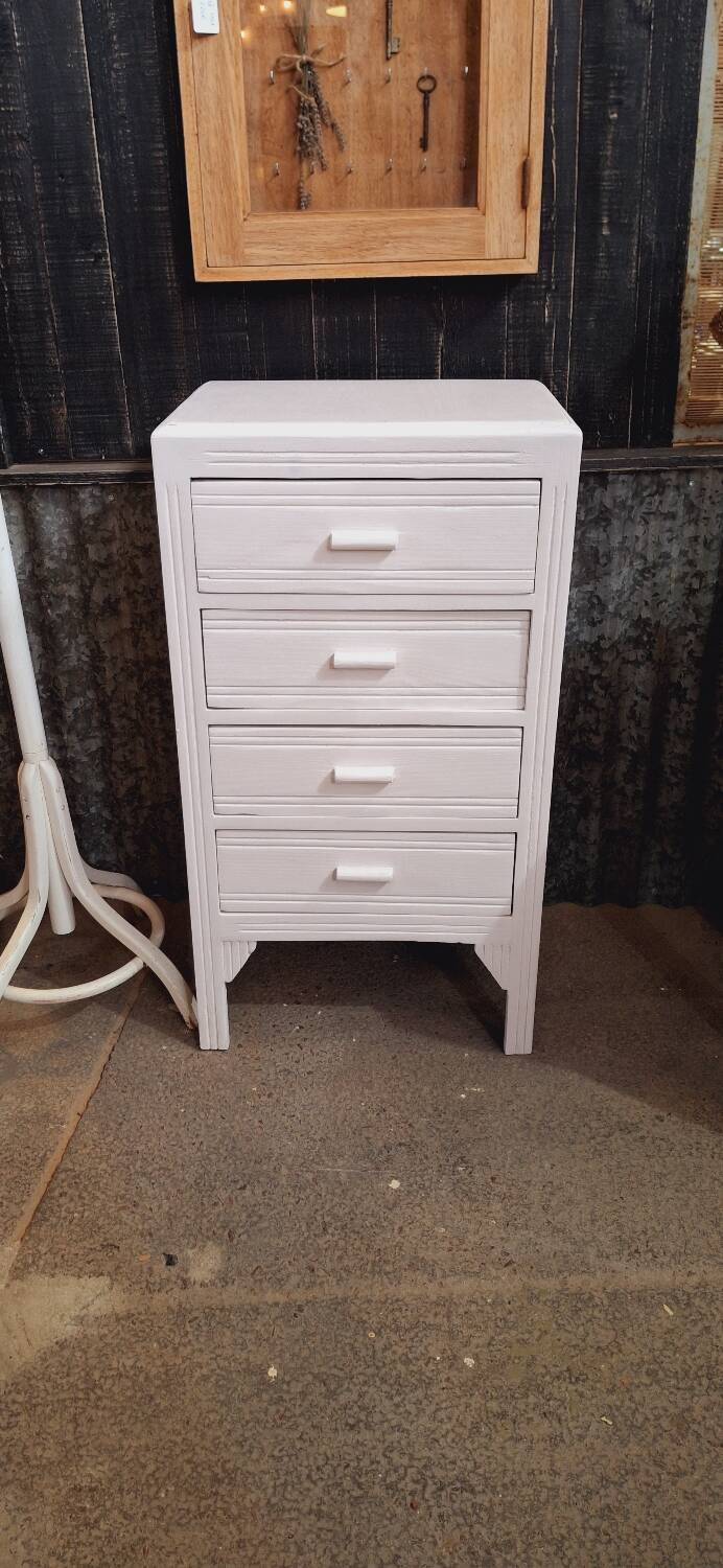 Old chest of drawers