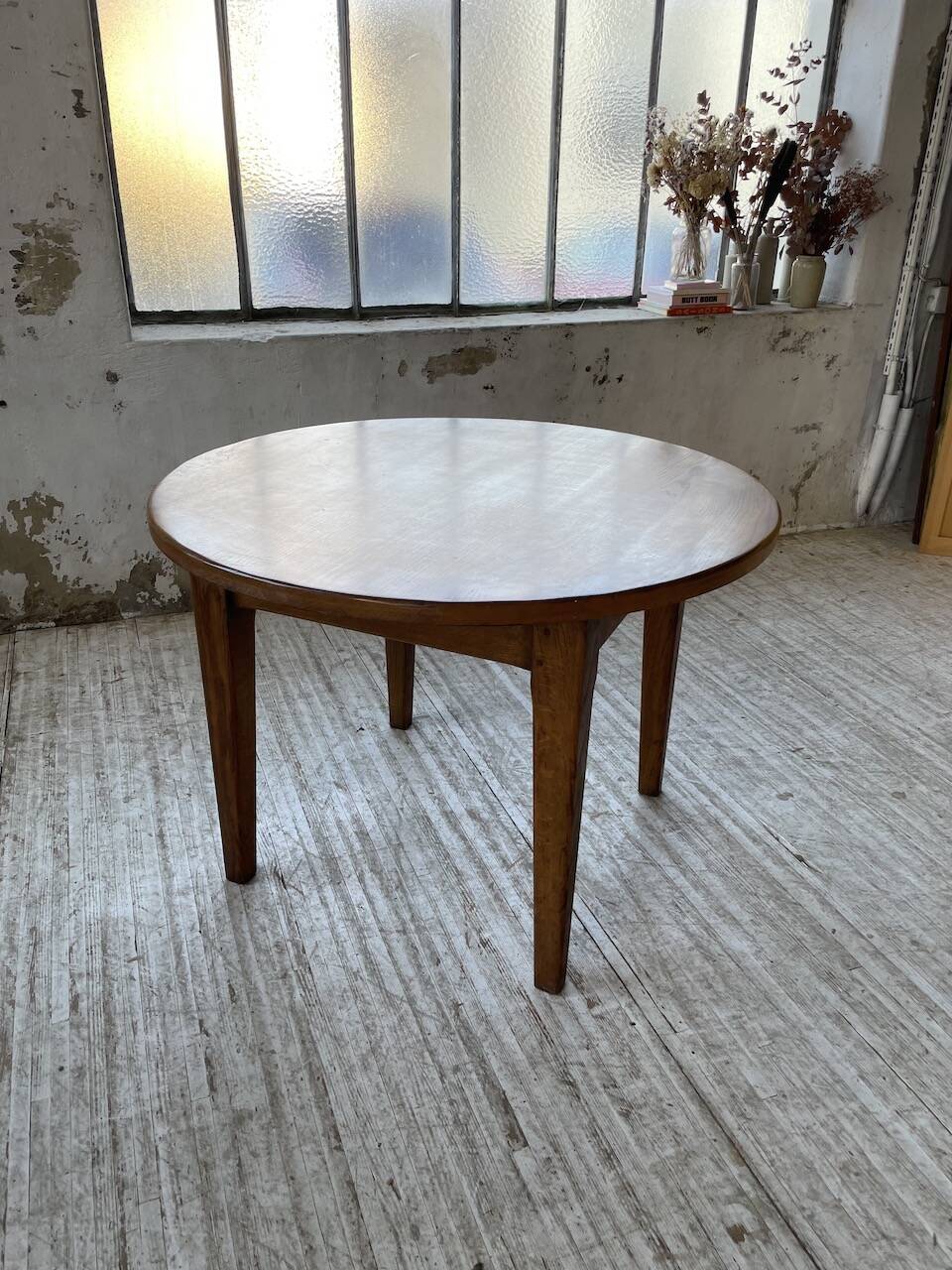 1950s round oak table