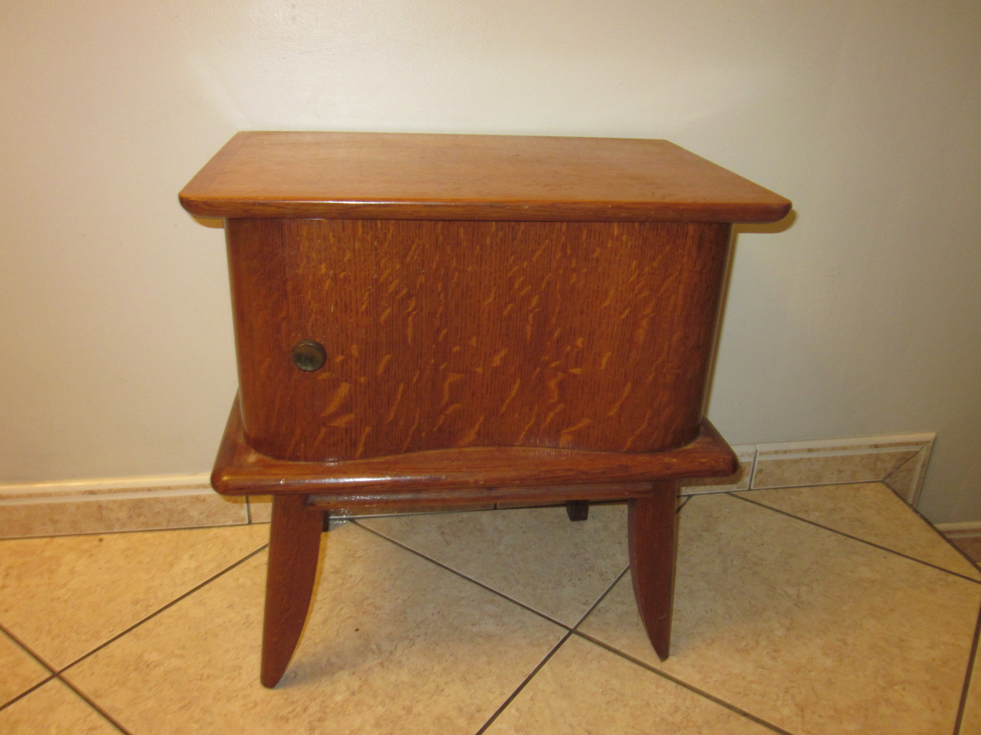 Bedside of the years 50