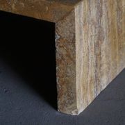 Table basse rectangulaire en marbre du milieu du siècle, fabriquée en Italie, années 1970