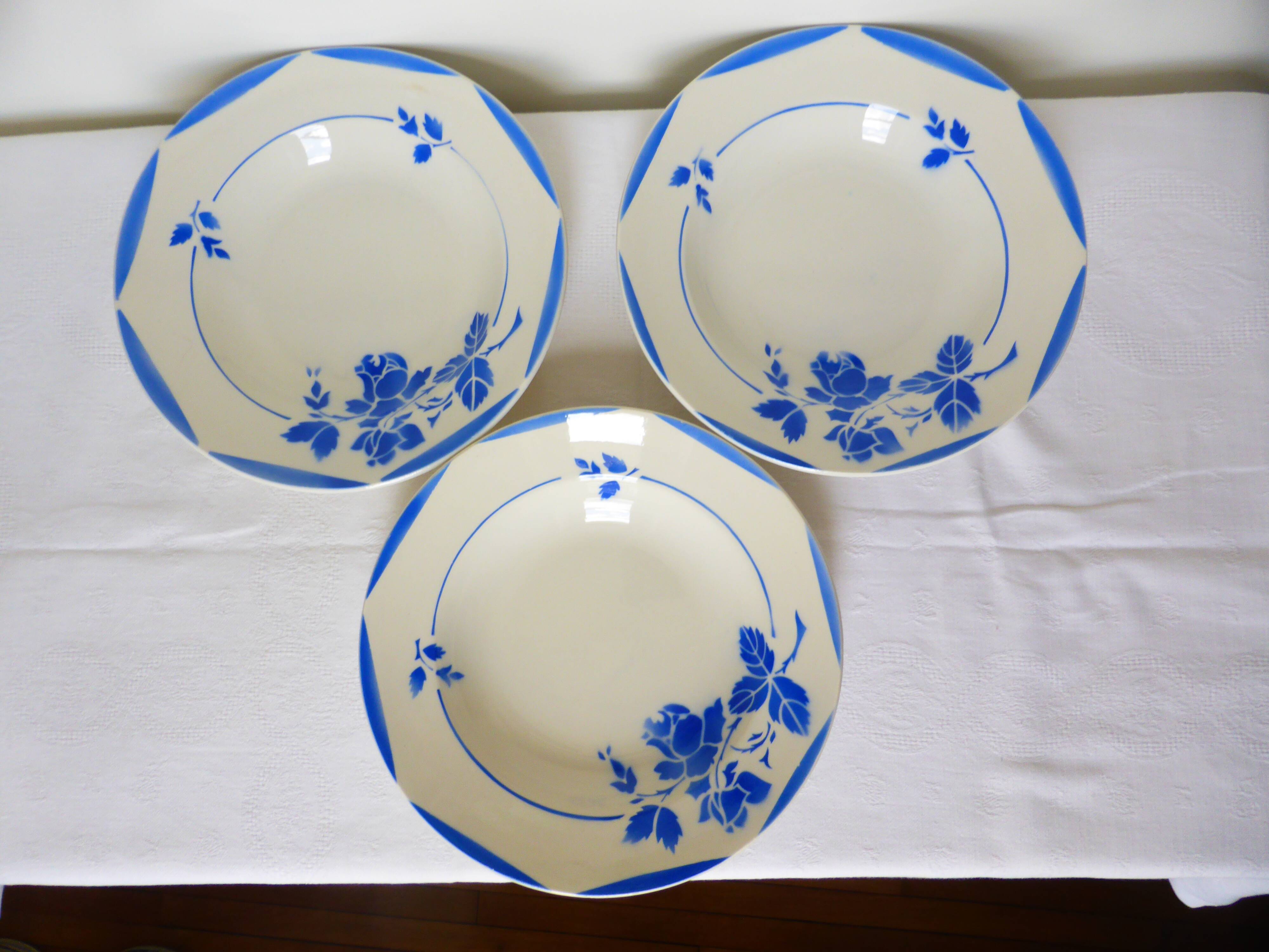 3 assiettes creuses vintage