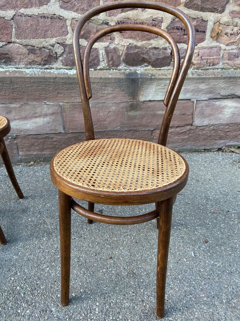 Pair of chairs bistro Thonet 14