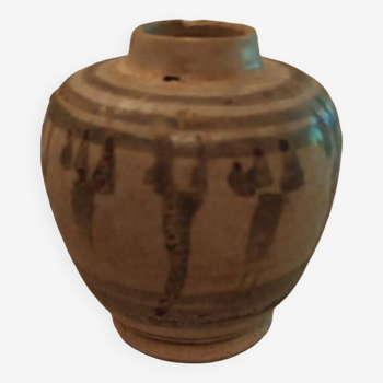 Sukhothai Dynasty Sawankhalok jar 14 -15th century Thailand