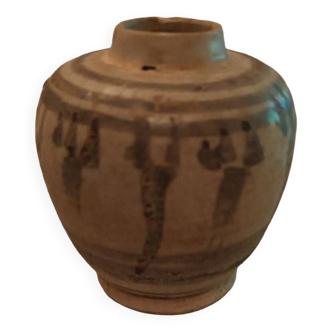 Sukhothai Dynasty Sawankhalok jar 14 -15th century Thailand