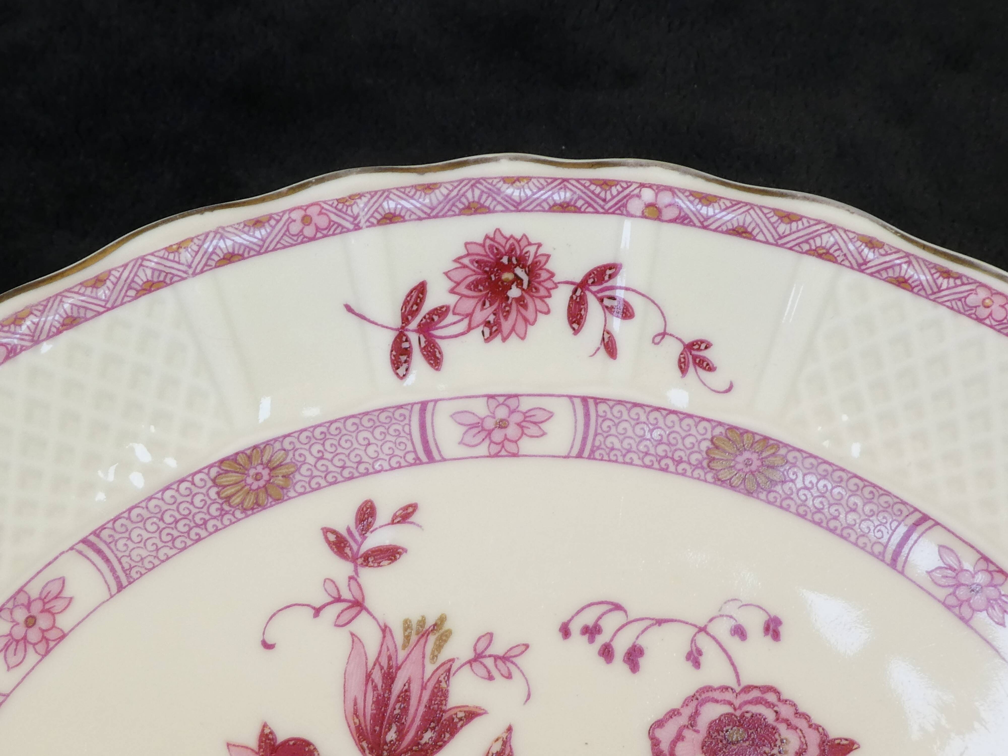 Compotier en porcelaine bernardaud limoges décor fleur rose / pourpre