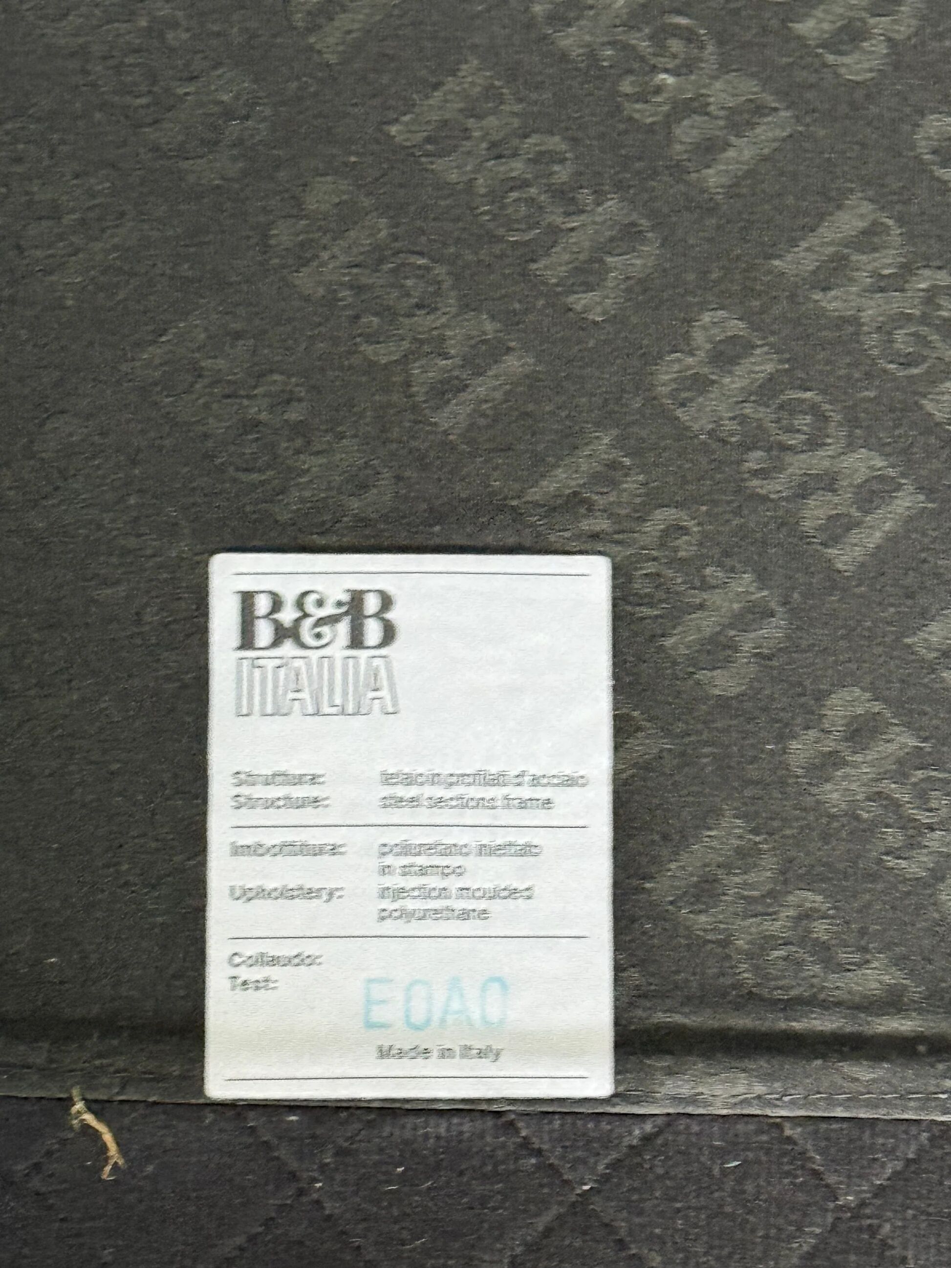 Leather sofa by B&B Italia and bench set — genuine Italian design, excellent condition.