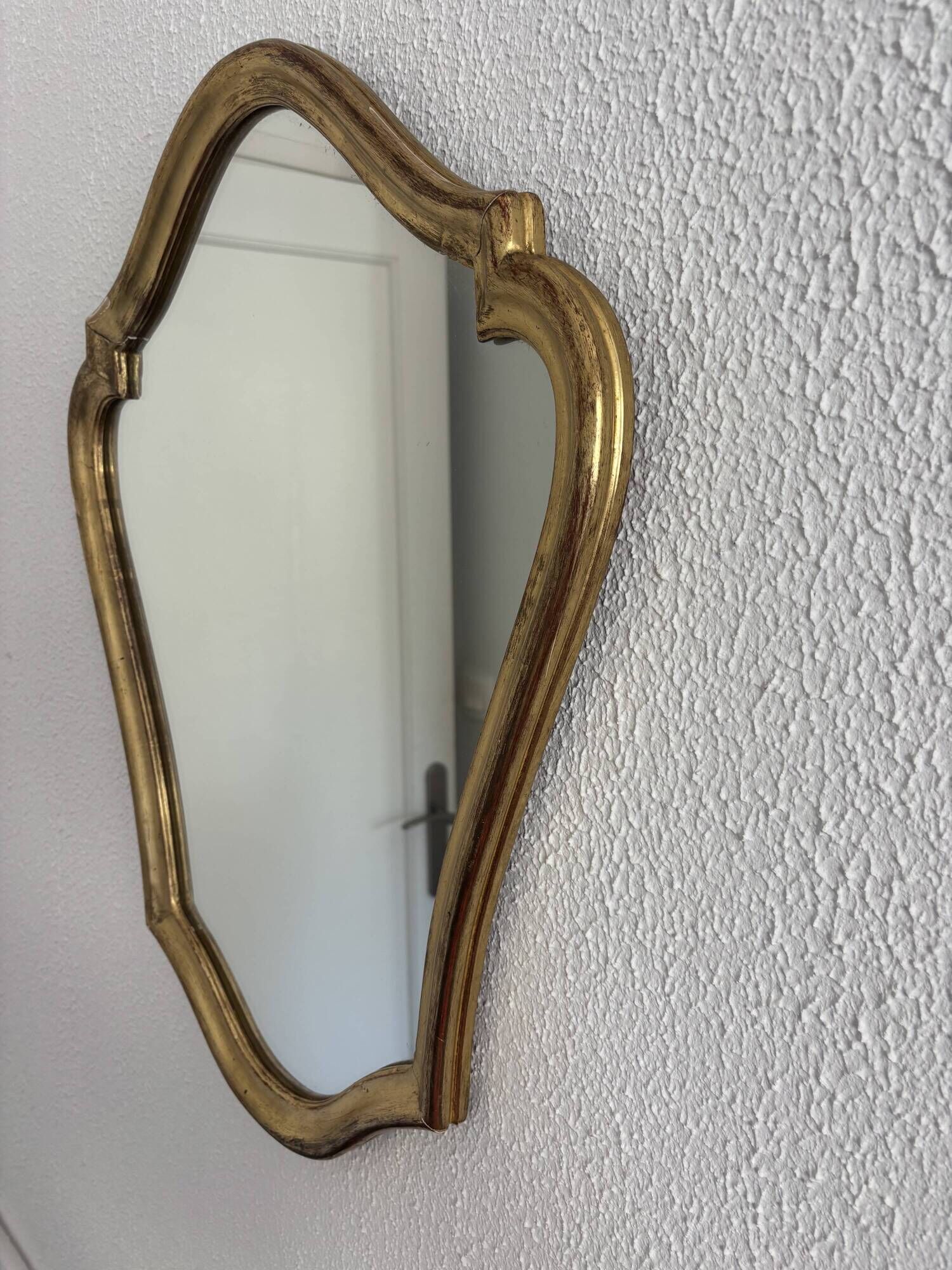 Vintage mirror 1960s Belgian rocaille style gilded wood - 61 x 49 cm