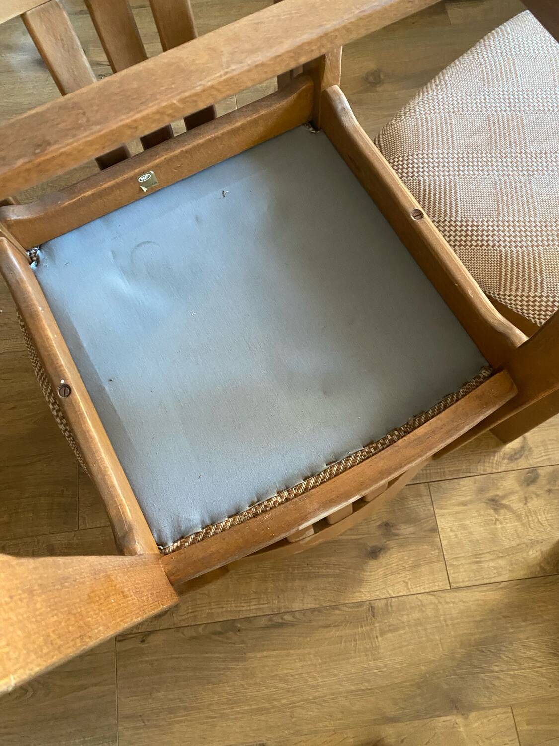 4 vintage Roche Bobois chairs 212