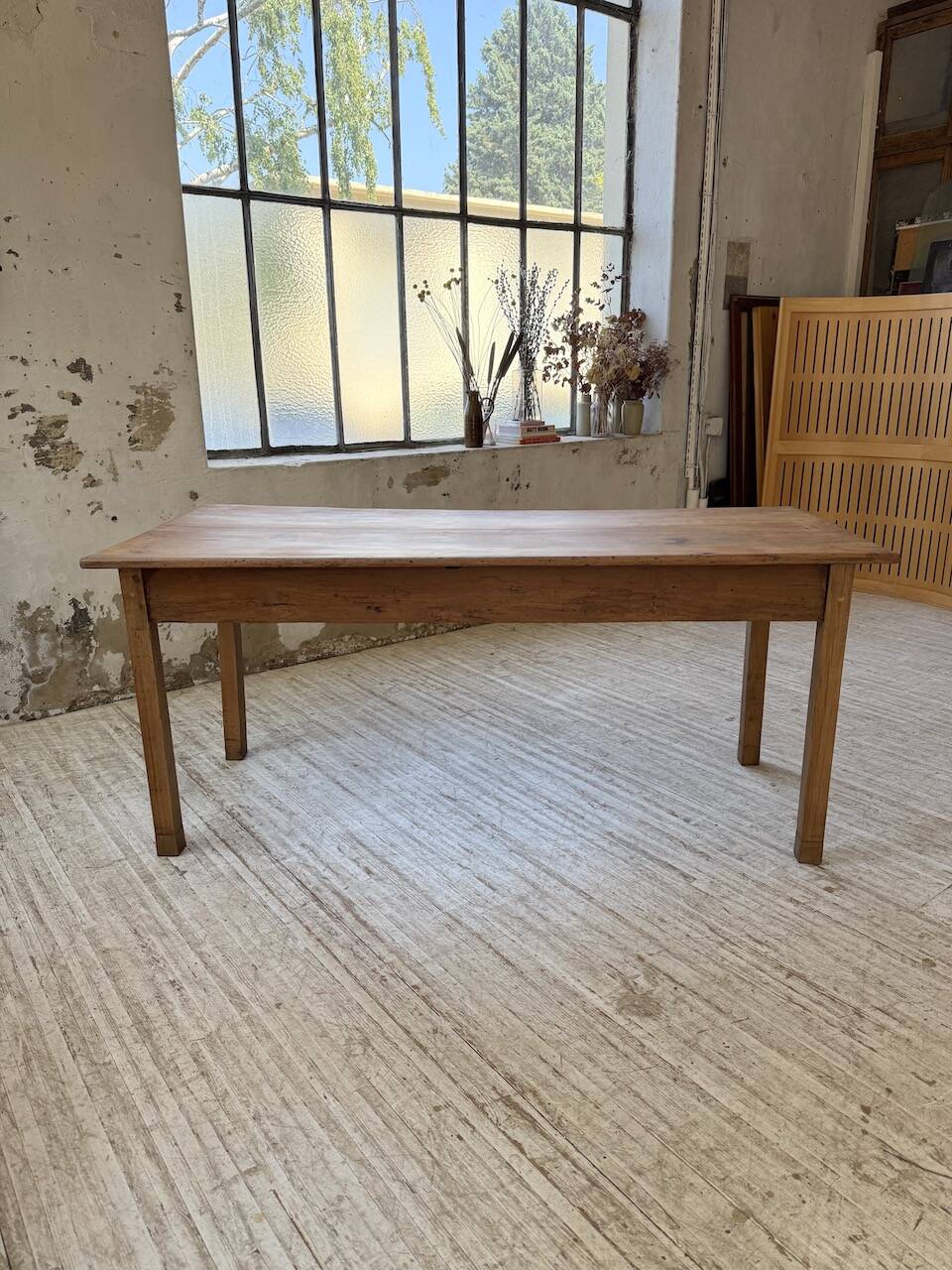 Cherry farmhouse table 1m8