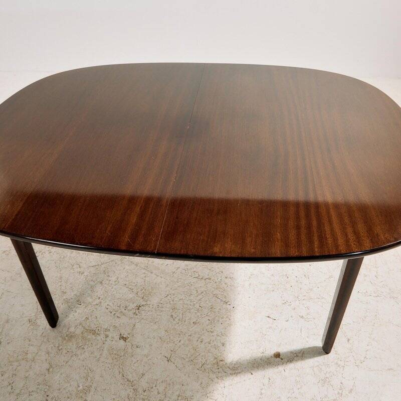 Ensemble de salle à manger Rungstedlund en acajou par Ole Wanscher pour Poul Jeppesen Møbelfabrik, années 1960, ensemble de 8.