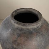 Anaaj - Large Indian terracotta jar no. 1