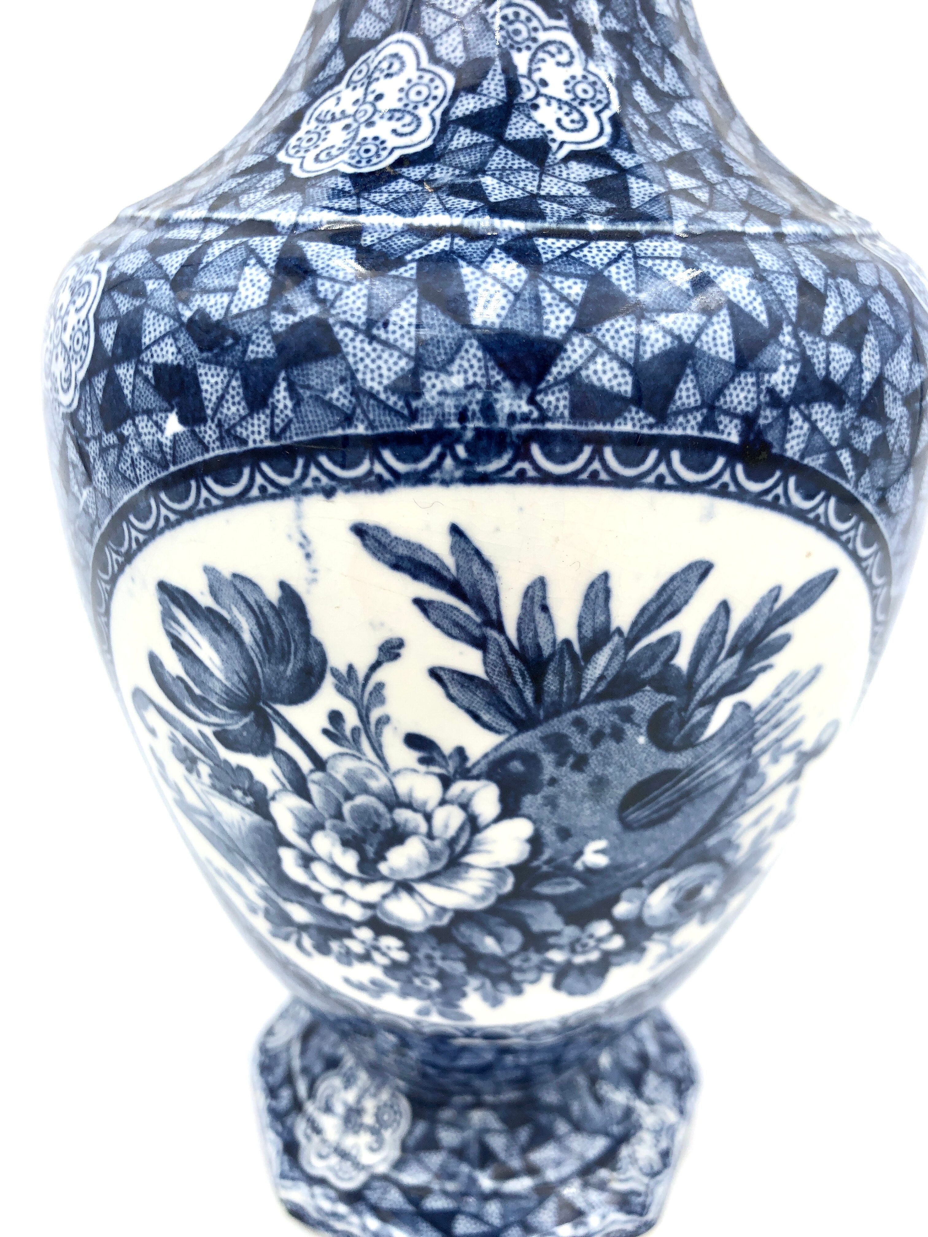Old vase Villeroy & Boch (Bonn) Blue Flemish