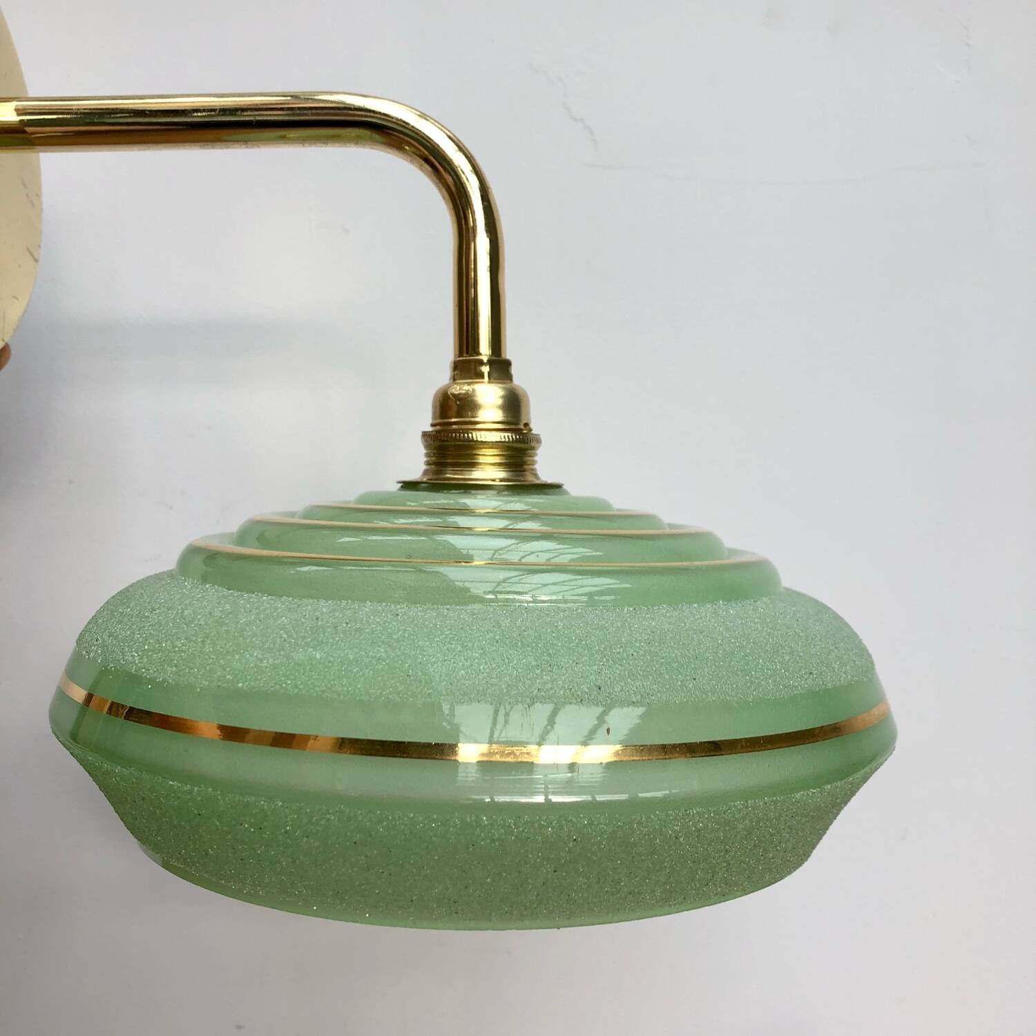 Vintage wall lamp in green and gold frosted glass