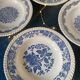 6 hollow plates with floral patterns