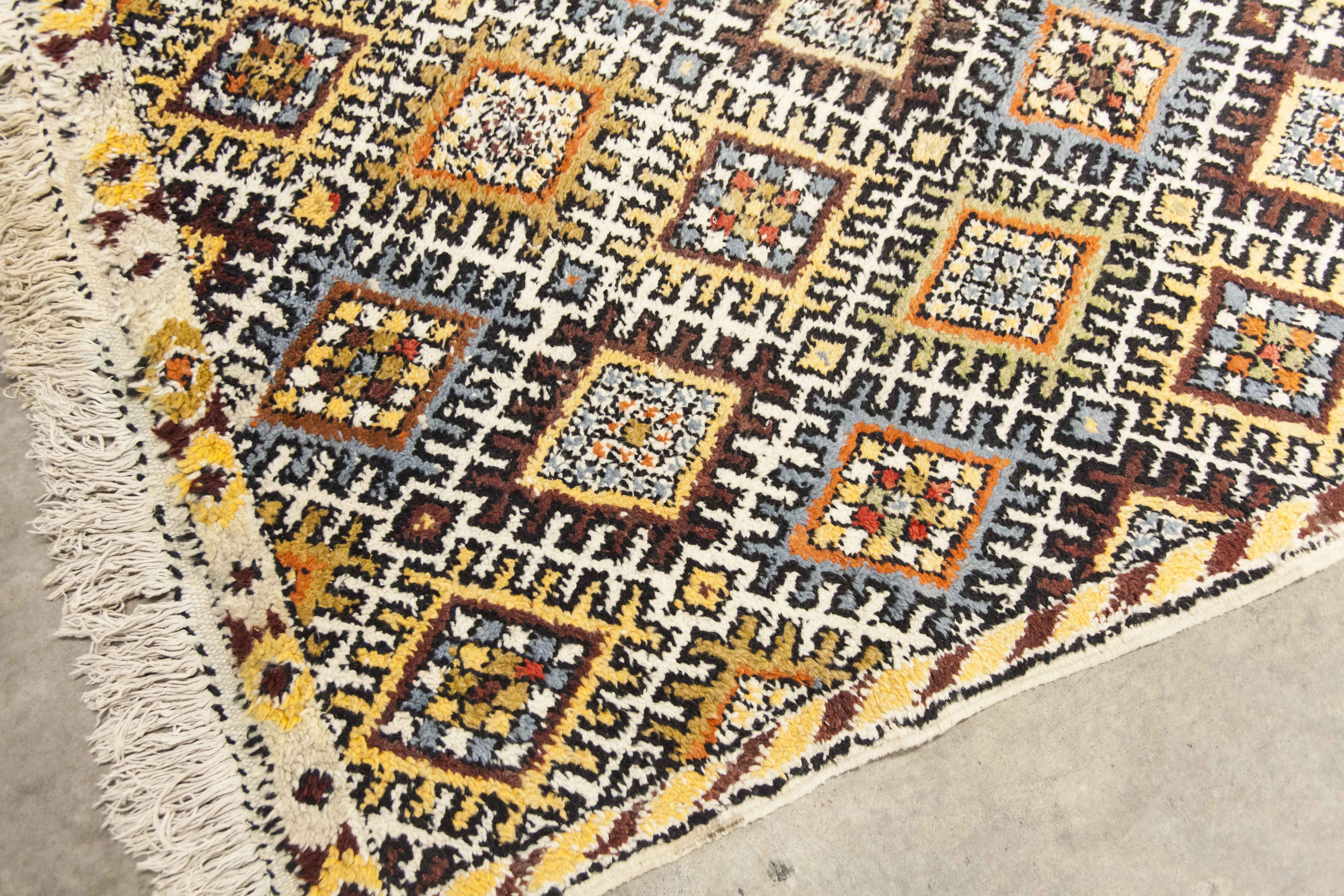 Berber carpet 243x176cm August 1960