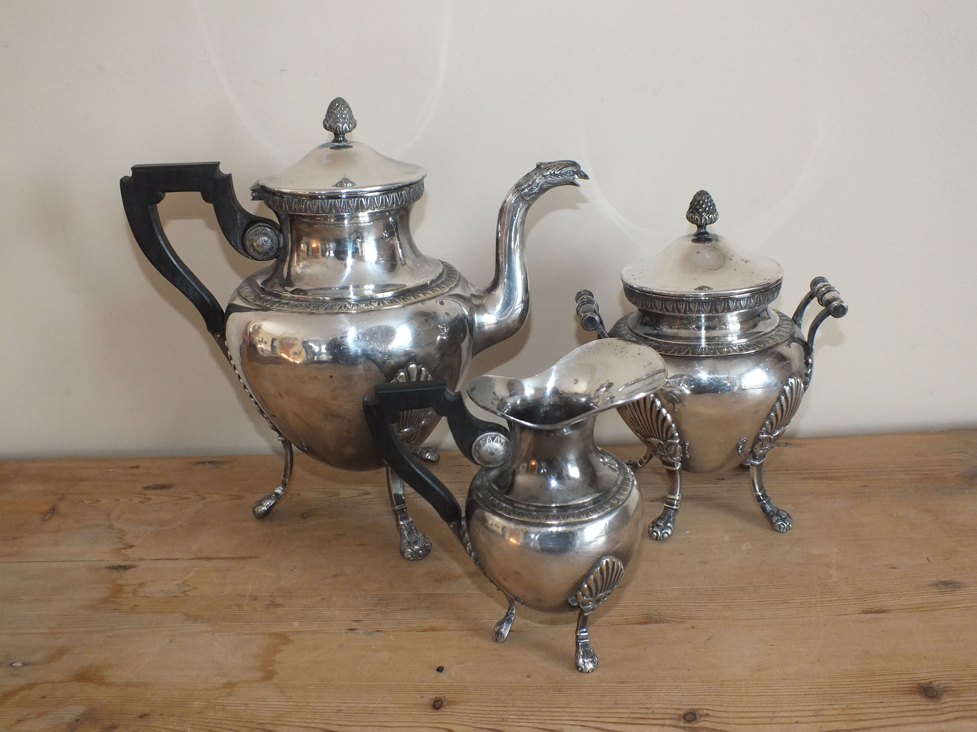 Coffee service 3 pieces old empire style in silver metal