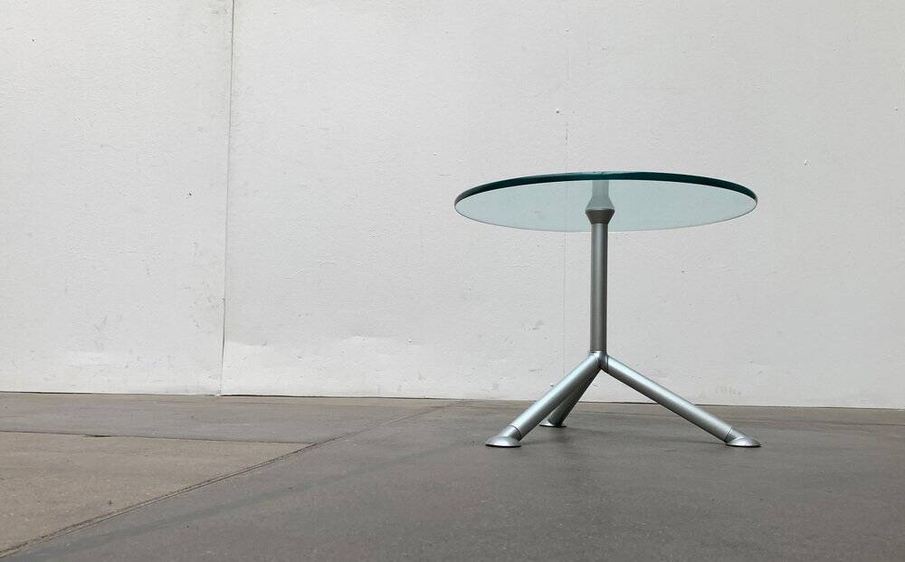 Postmodern Italian side table from the Help series in glass by Paolo Bistacchi for Albed, Milan.