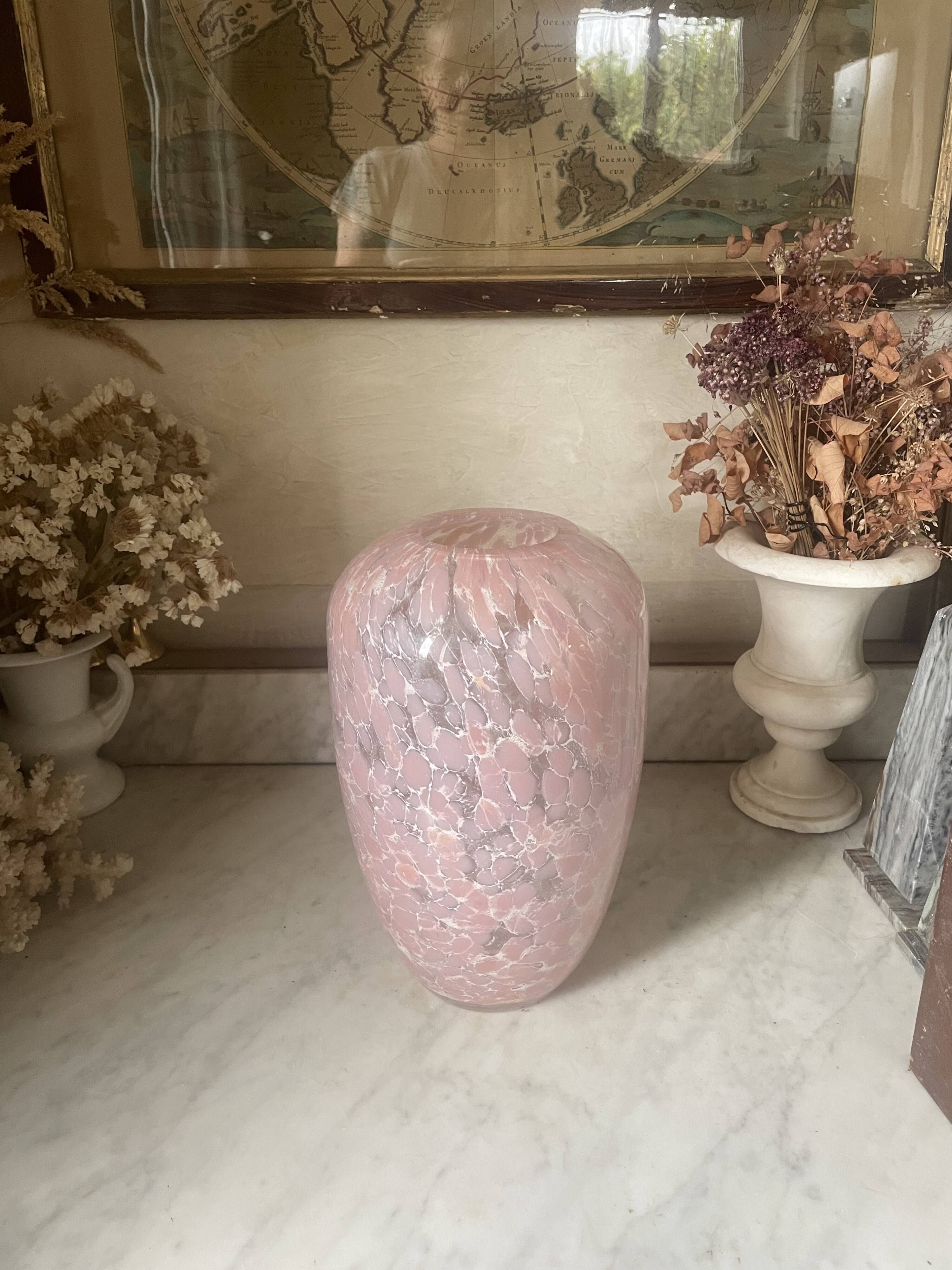 Marbled pink blown glass art vase, La Rochère