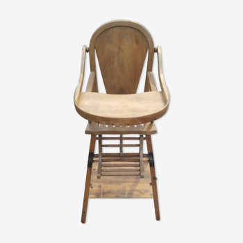 Beautiful Baby 19th Century High Wooden Chair