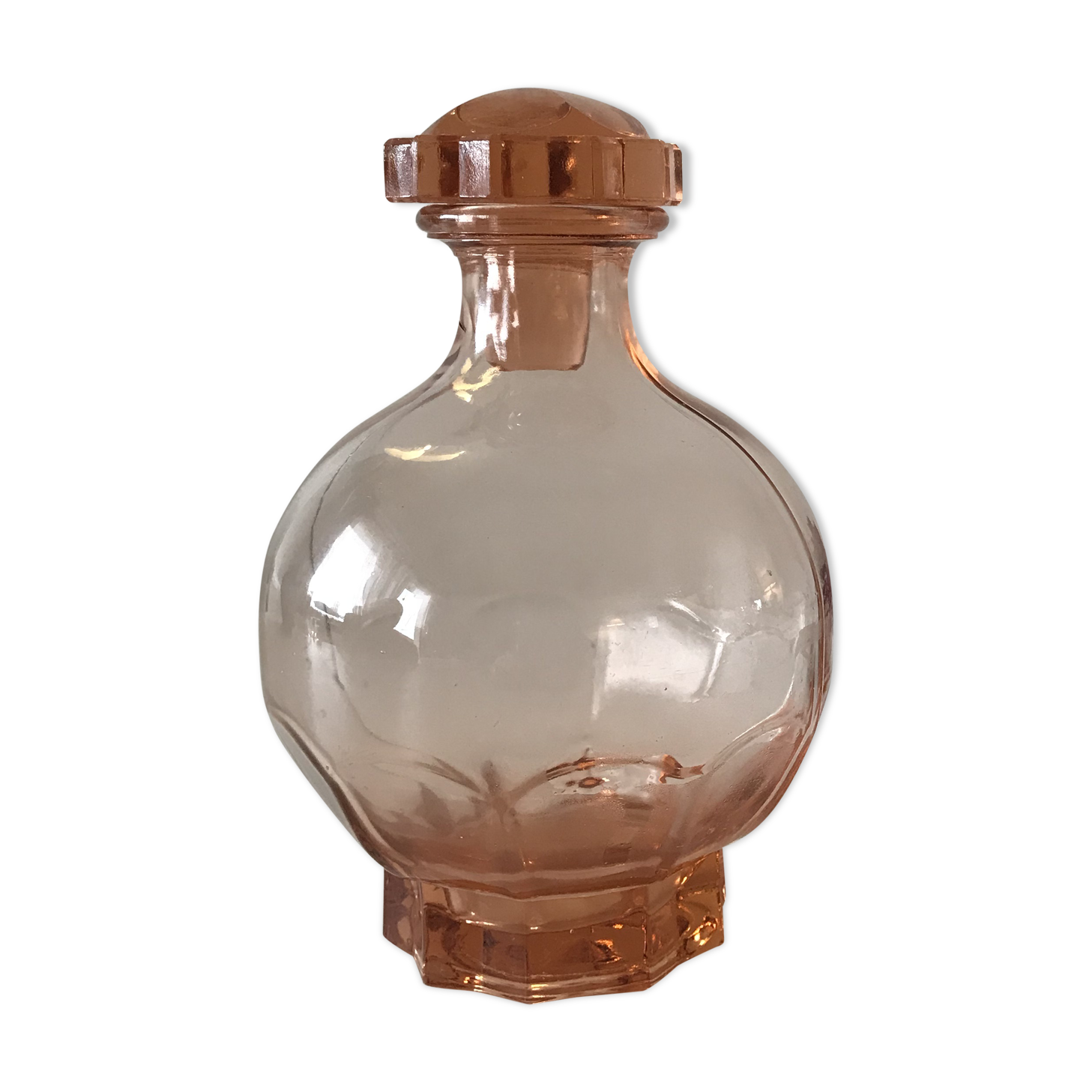Glass carafe pink