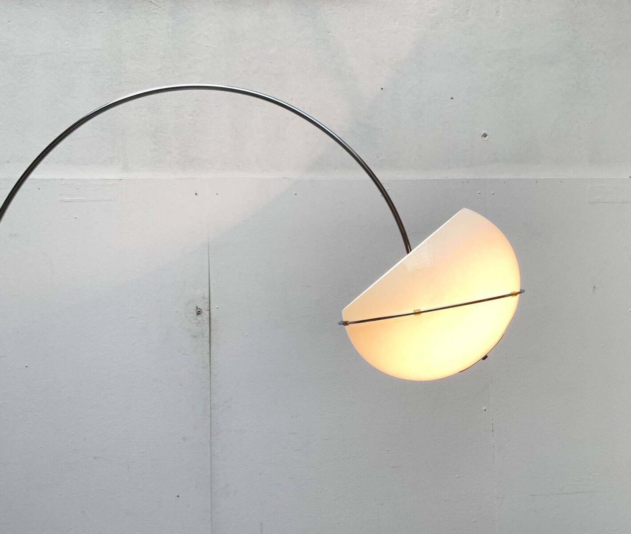 Lampadaire Arc Âge Spatial du Milieu du Siècle de Gepo, années 1960