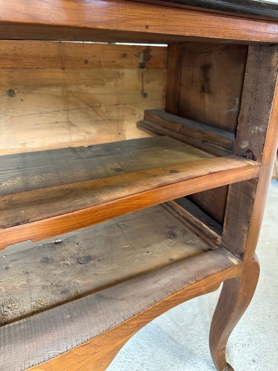 Commode sauteuse en merisier époque 1900