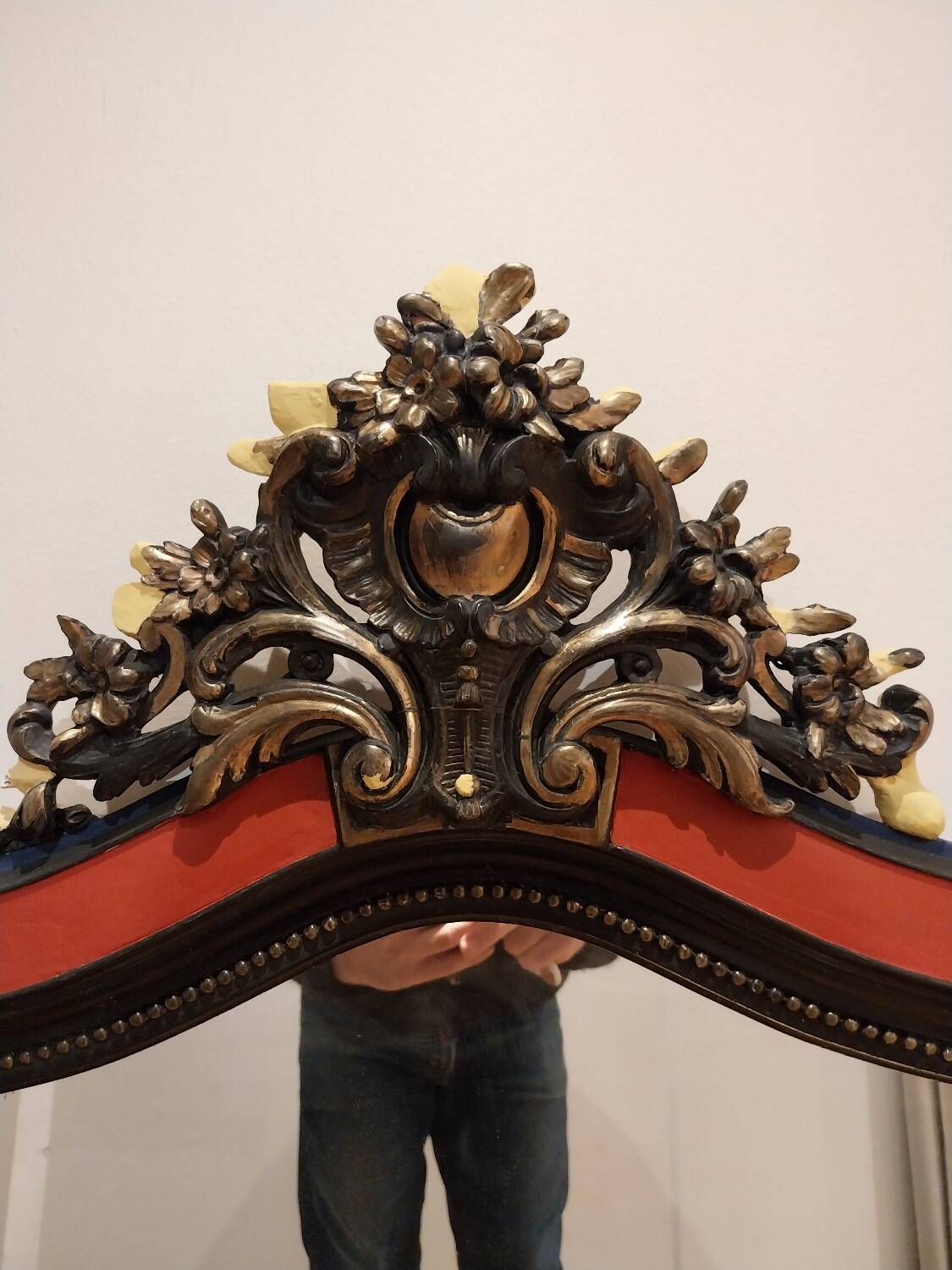 Mirror with glazing beads from the Napoleon III period