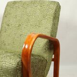 Fauteuil Art déco en jacquard géométrique vert par Kropacek Kozelek 1950