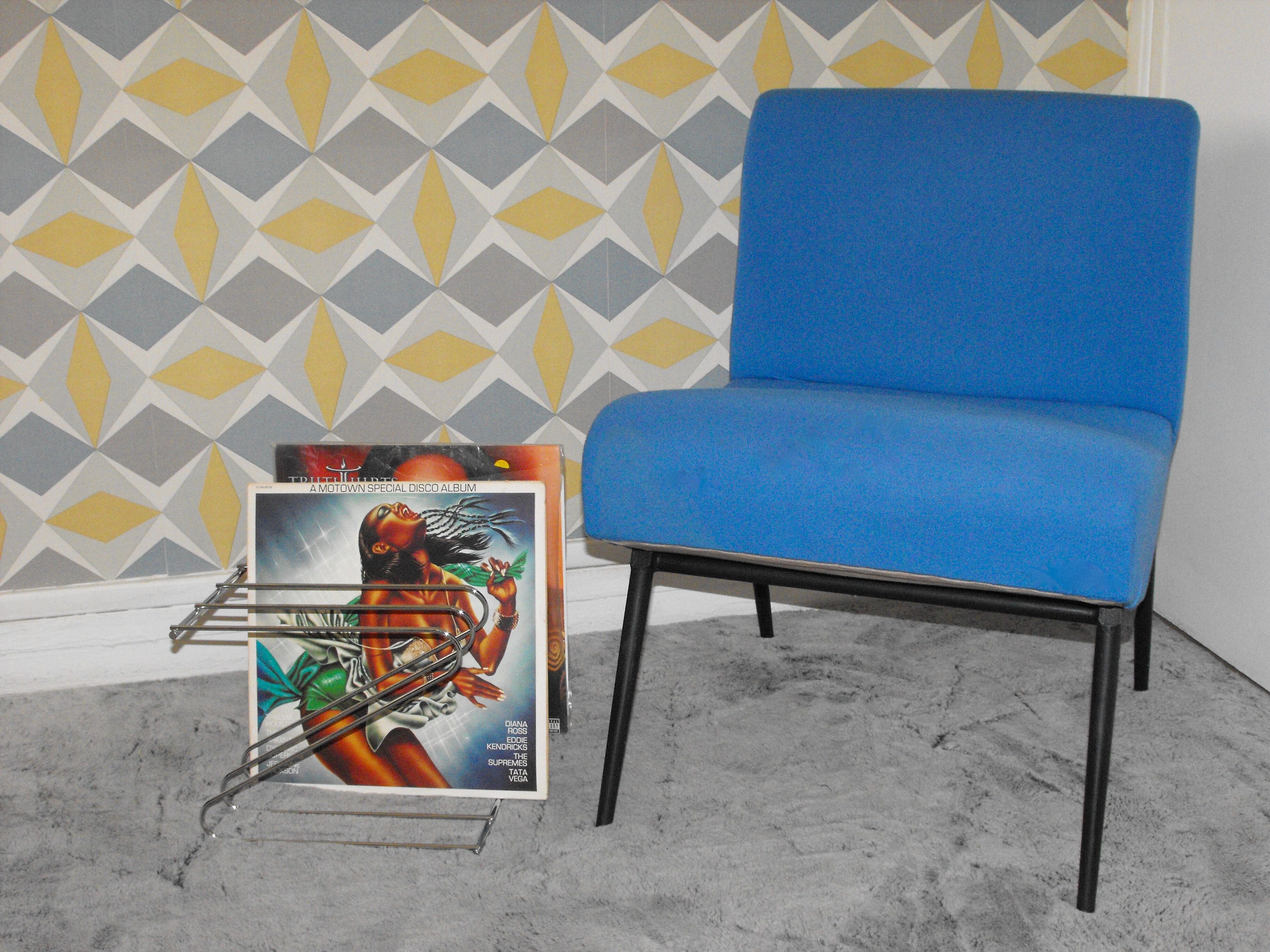 Chrom metal magazine rack 1970