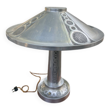 Lampe de table monumentale Art Déco en relief France, vers 1920