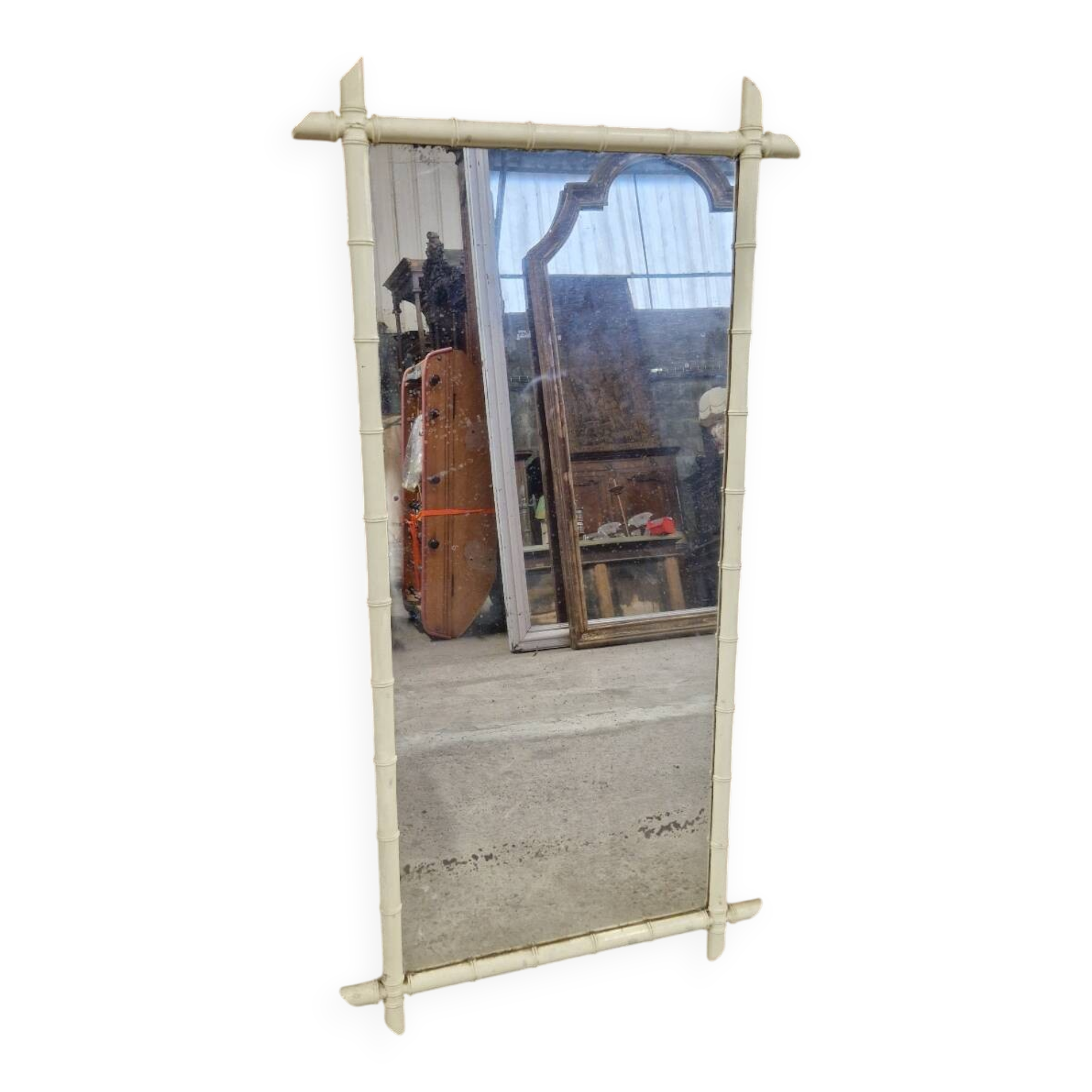 Bamboo type mirror