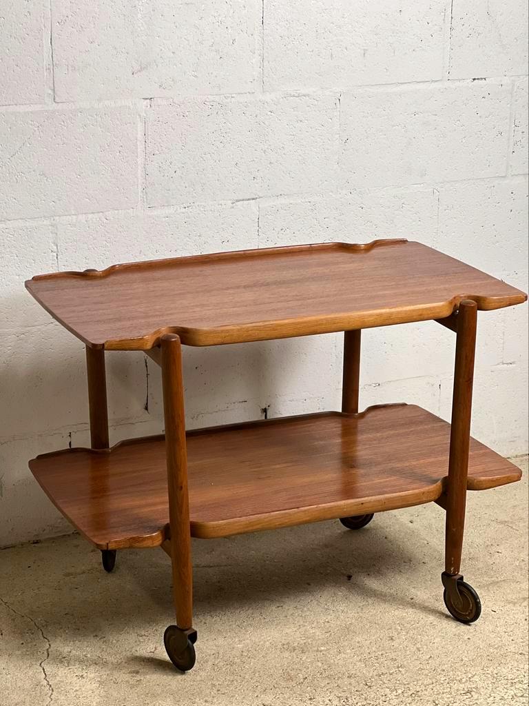 Desserte en bois vintage