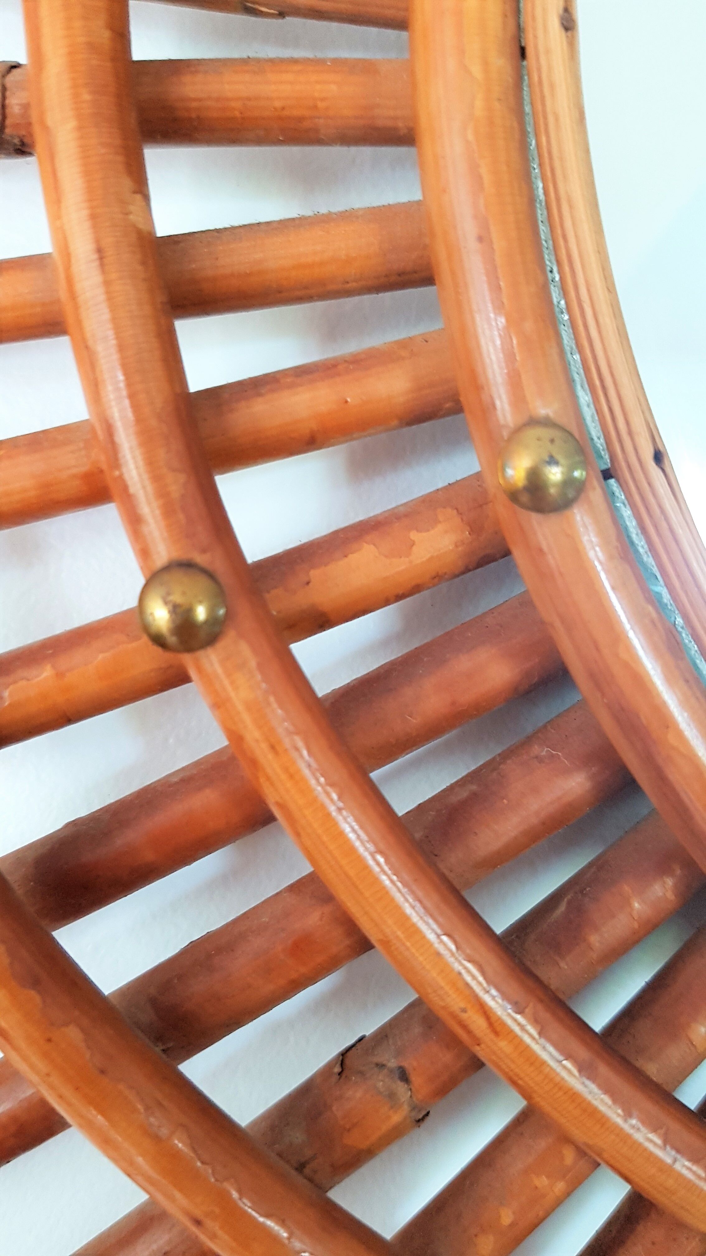 Mirror in rattan galaxy or ortf 80x61cm