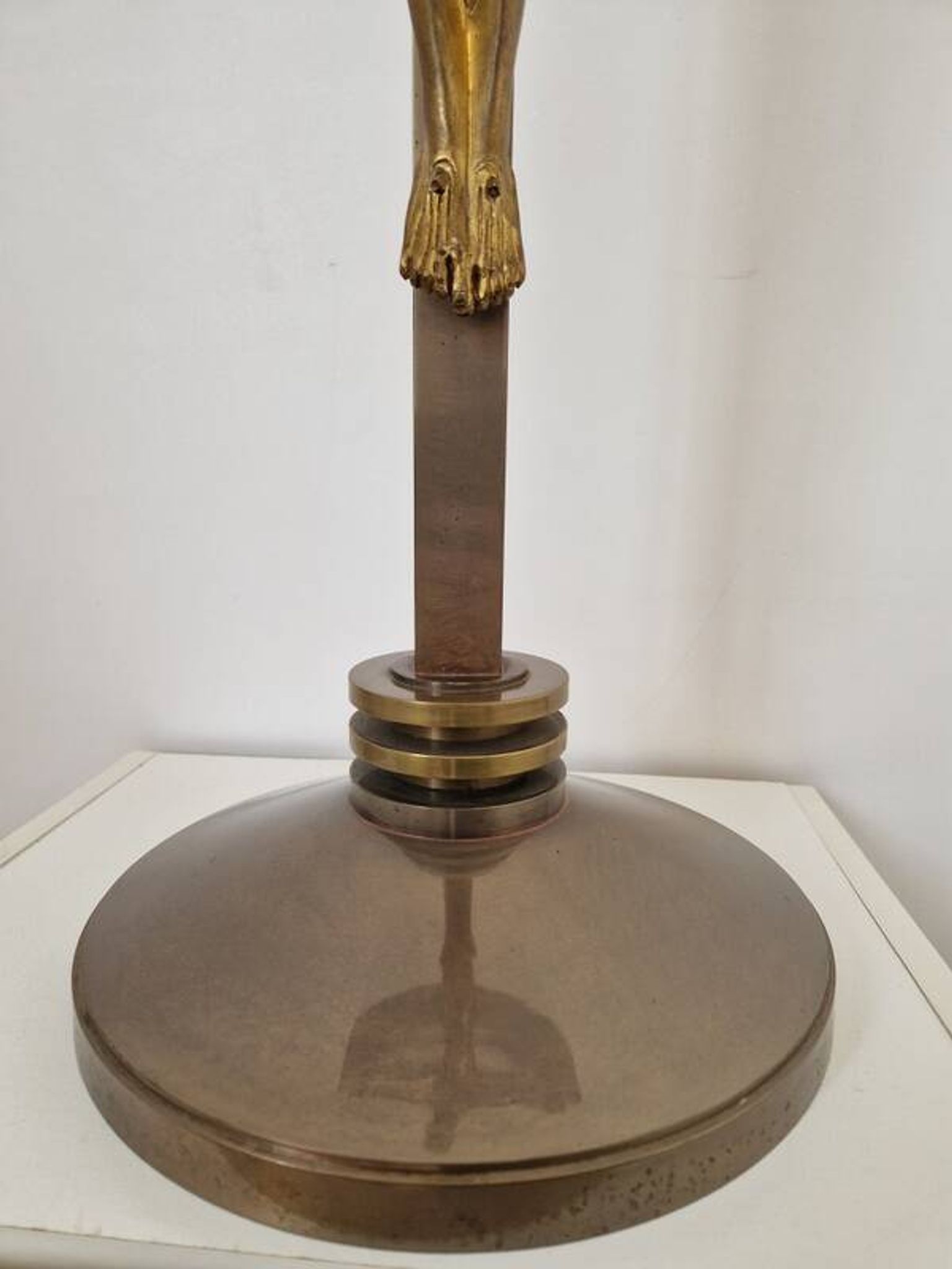 Jean Lambert-Rucki (1888-1967) - Important gilded bronze sculpture - Christ on the cross - Signed