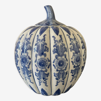 Chinese porcelain