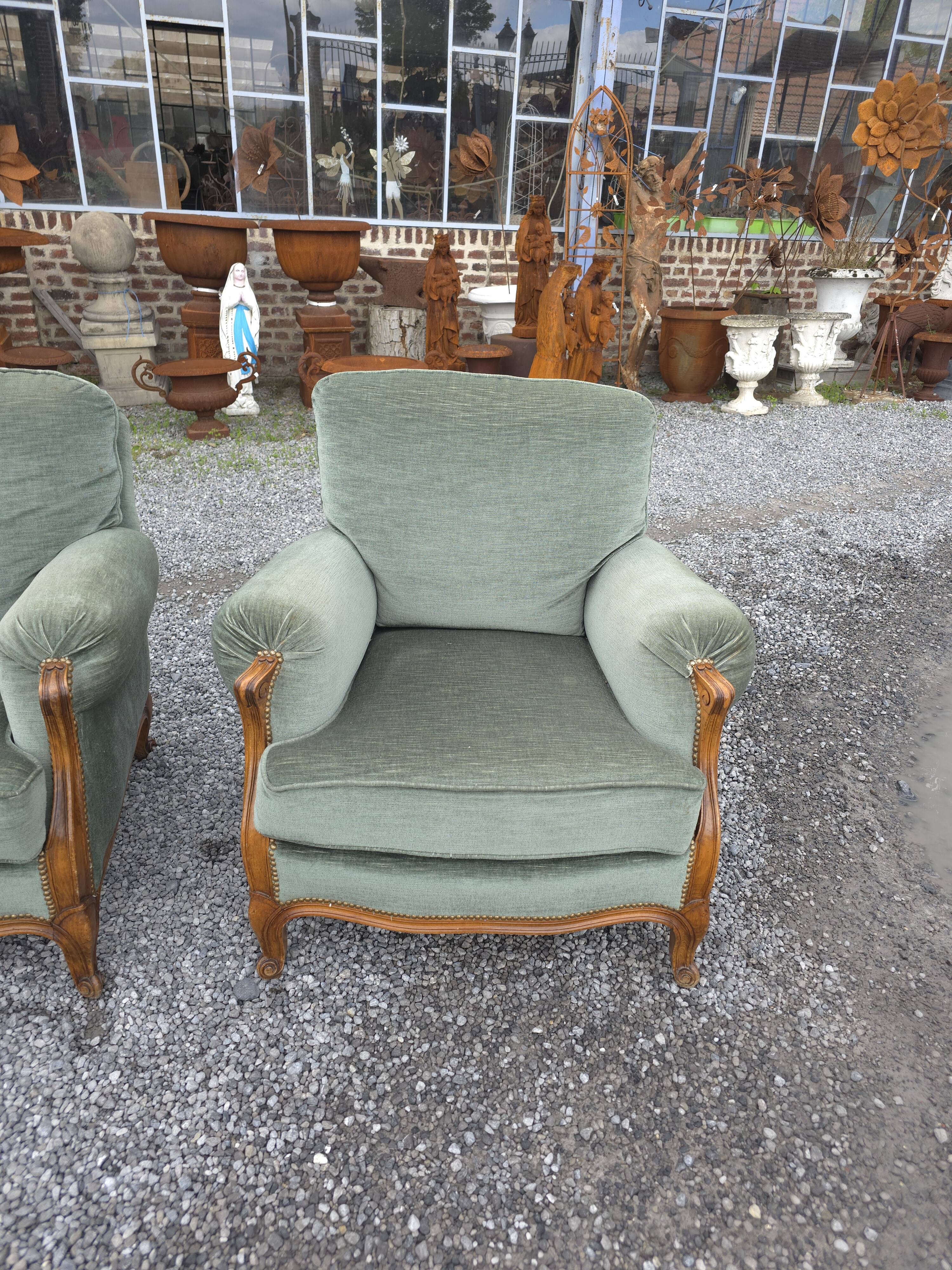 Fauteuils bergère style LOUIS XV en velours